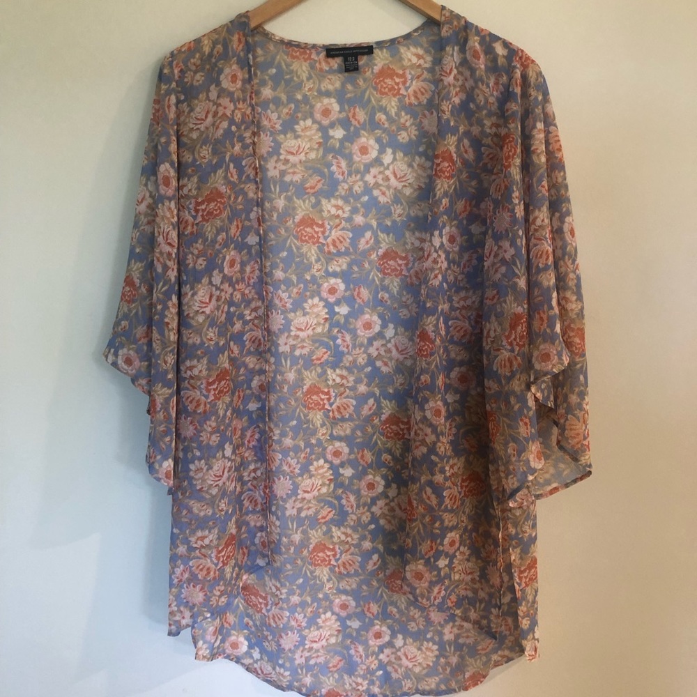 American Eagle Floral Kimono Cardigan